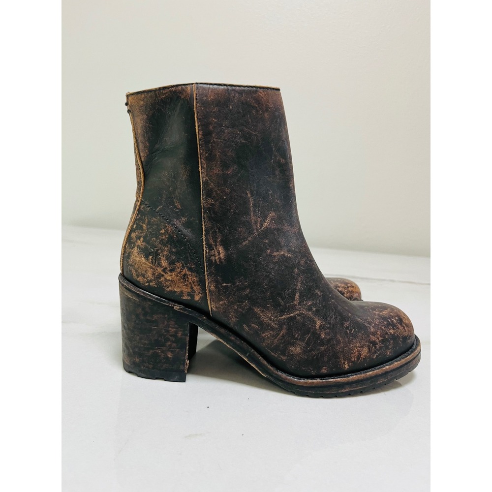 Frye Leather Ankle Boots Brown Black 6B Distressed Block Heel Lug Sole Zip